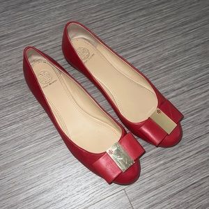 Tory Burch chase flat